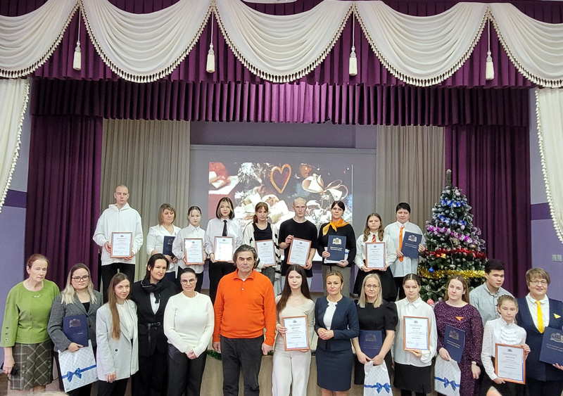 Состоялось награждение победителей конкурса «Мой Герой» и конкурса стихов «Моя большая Семья»