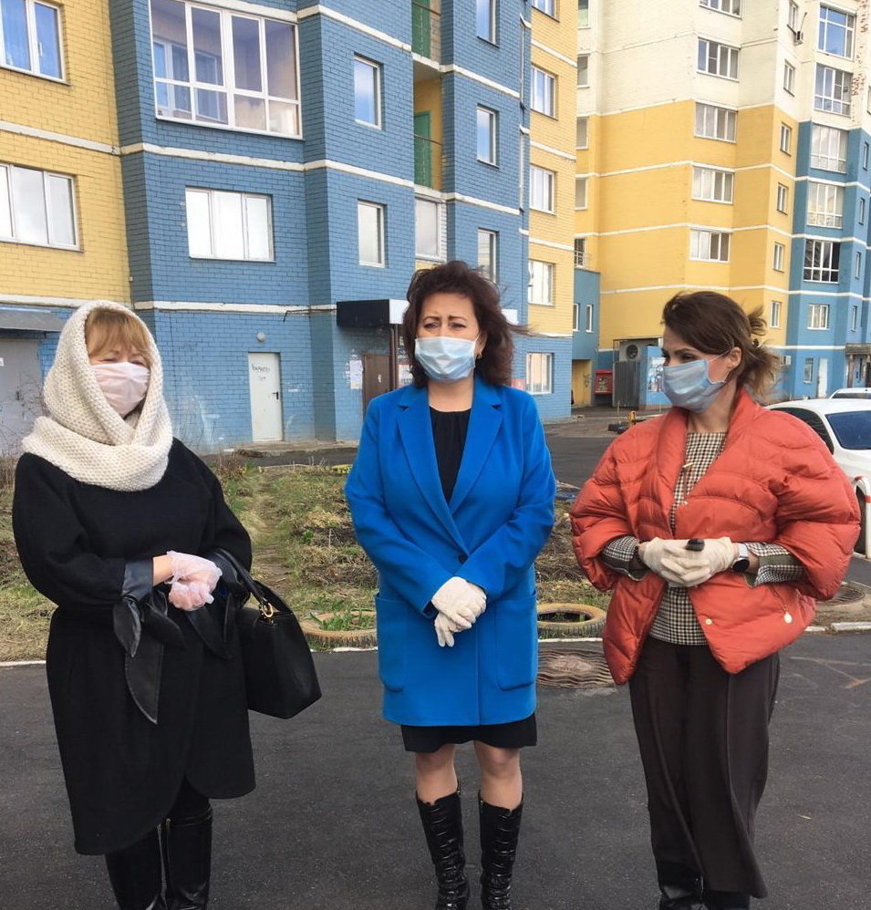 Общественная палата приняла участие в рейде по исполнению профилактических дезинфекционных мероприятий общего имущества многоквартирных домов