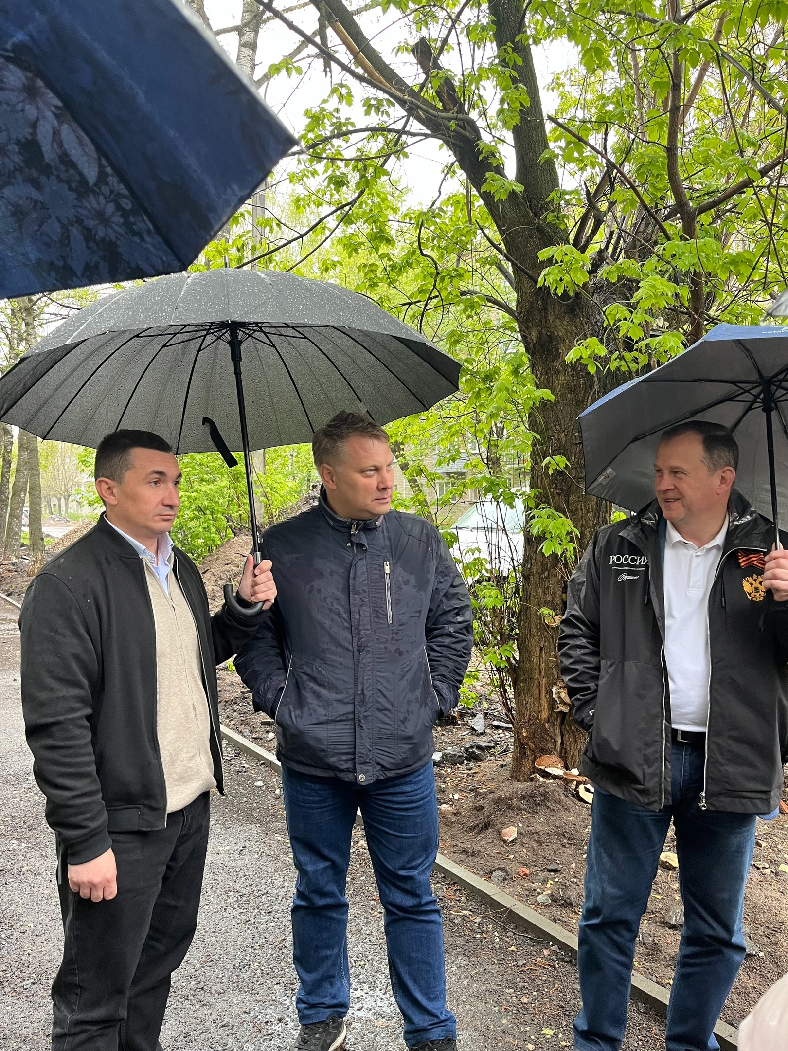 Выездное совещание по ремонту улицы Войкова