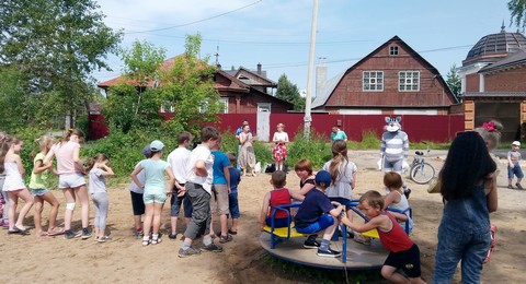 При участии членов Общественной палаты Ивановской области сразу в нескольких ТОС Иванова состоялись праздничные мероприятия