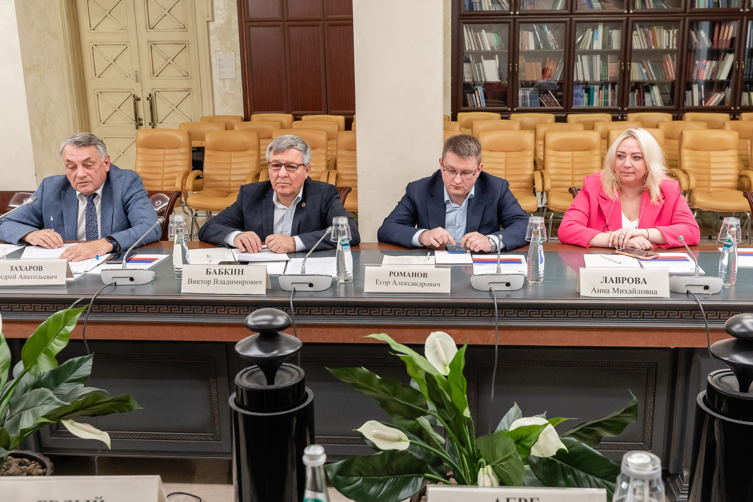 Исполнение поручений Президента Российской Федерации по развитию детско-юношеского спорта