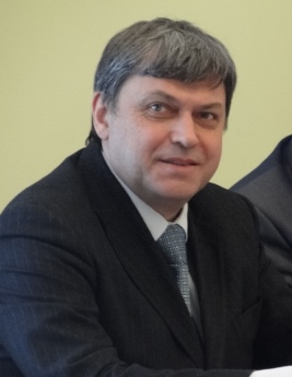 Член  Общественной  палаты  Ивановской области Александр Винограй  вошел  в  состав  правления  регионального  фонда  капитального  строительства  многоквартирных  домов