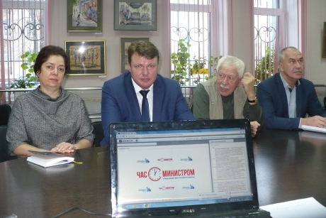 Общественники обсудили вопросы дорожной сферы и транспорта