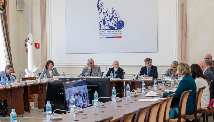 Круглый стол «Первые в космосе: молодые созидатели и патриоты»