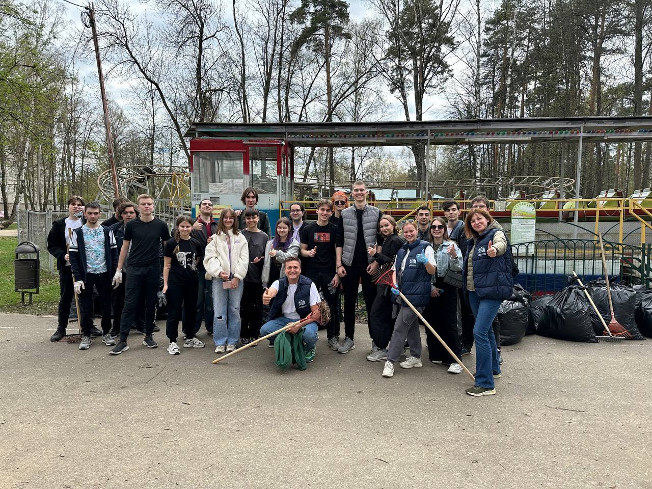 Общественники приняли участие в общегородском субботнике