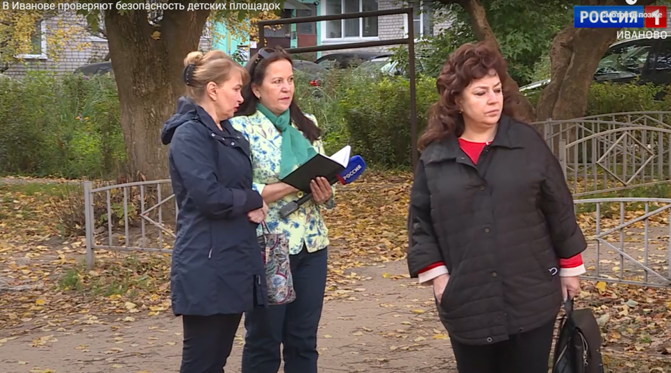 Общественники проверили состояние детских площадок в областном центре