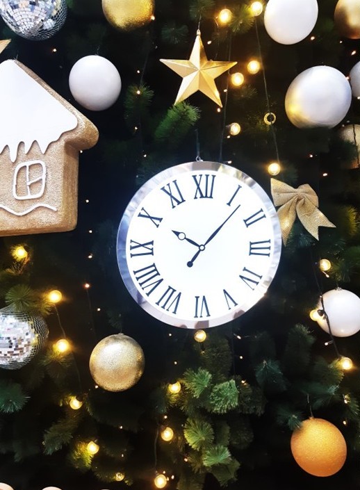 Подведены итоги творческого конкурса «Усатый-полосатый Новый год»!