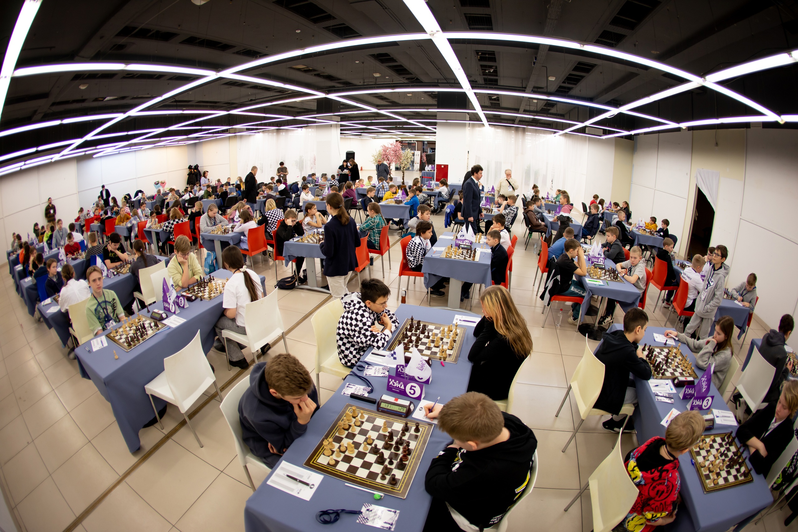 В Иваново в 19-й раз стартовал всероссийский детский шахматный фестиваль