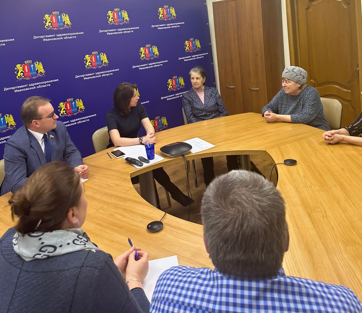 В Департаменте здравоохранения Ивановской области состоялась встреча с инициативной группой жителей города Иваново