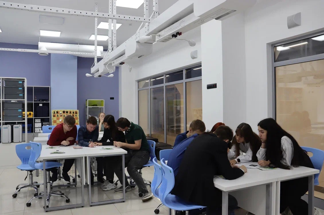  В центре «Солярис» состоялся региональный этап химического турнира